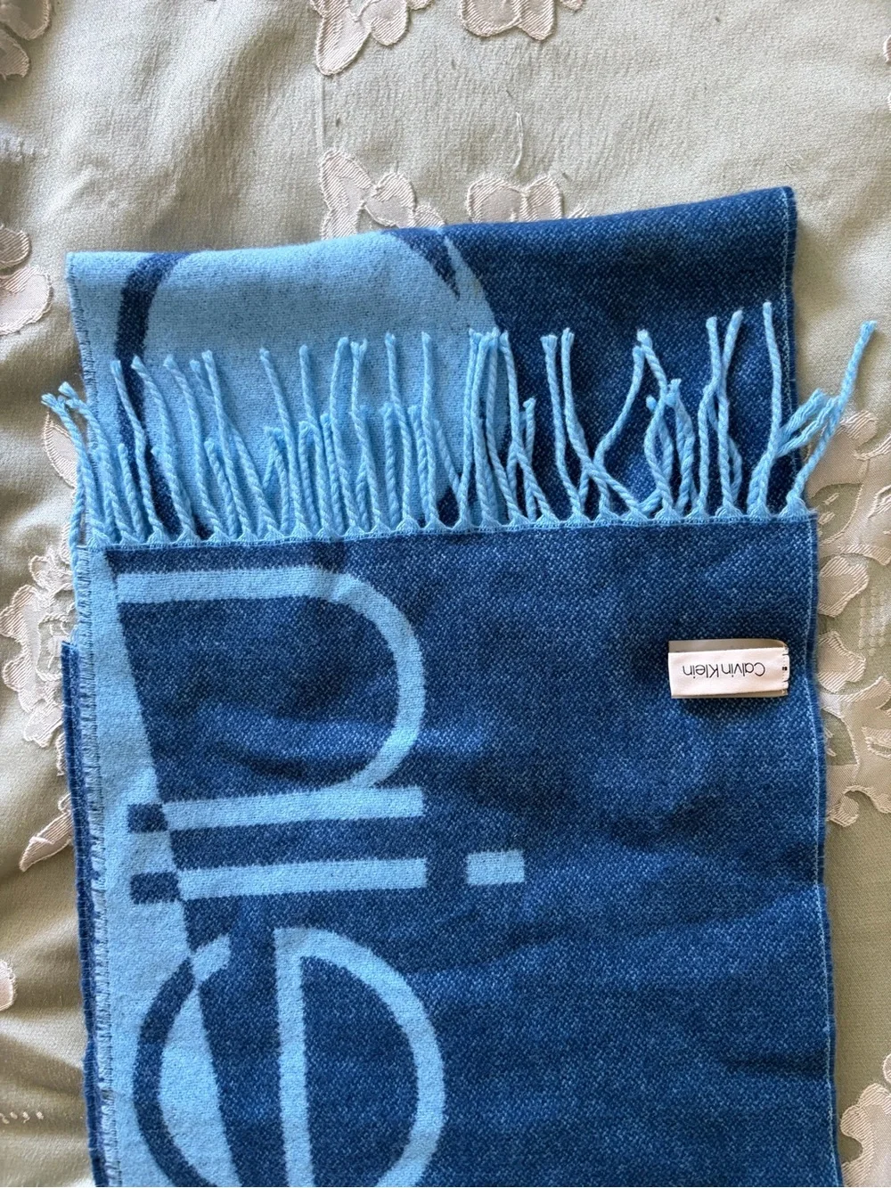 Calvin Klein Two-Tone Blue Logo Knit Scarf
